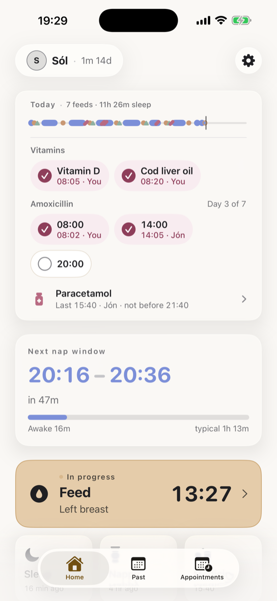 The Today card: vitamin D and fish oil ticked off, and an antibiotic course on day 3 of 7.